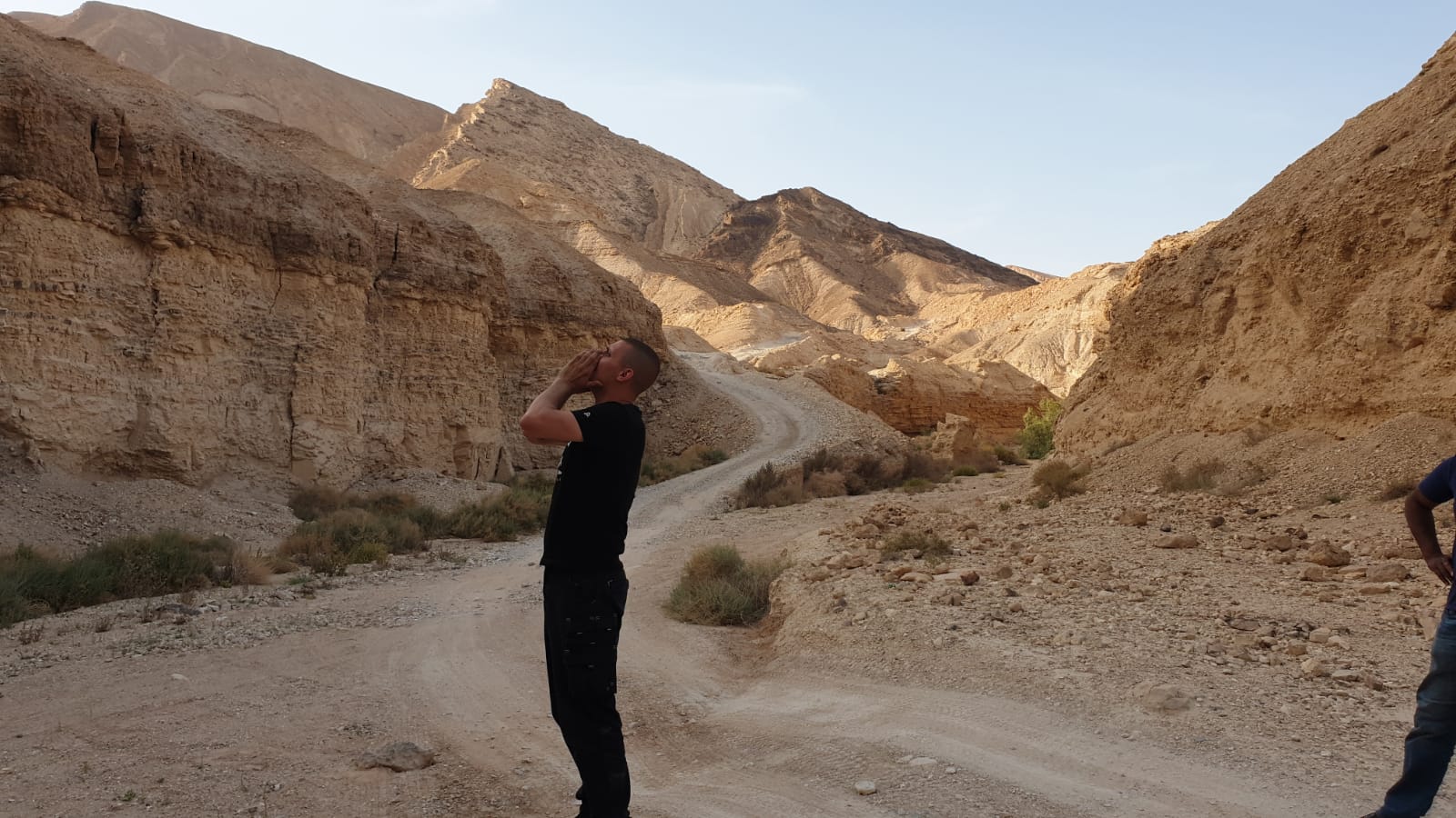 WhatsApp Image 2019-04-13 at 10.30.41 PM (1).jpeg.jpeg